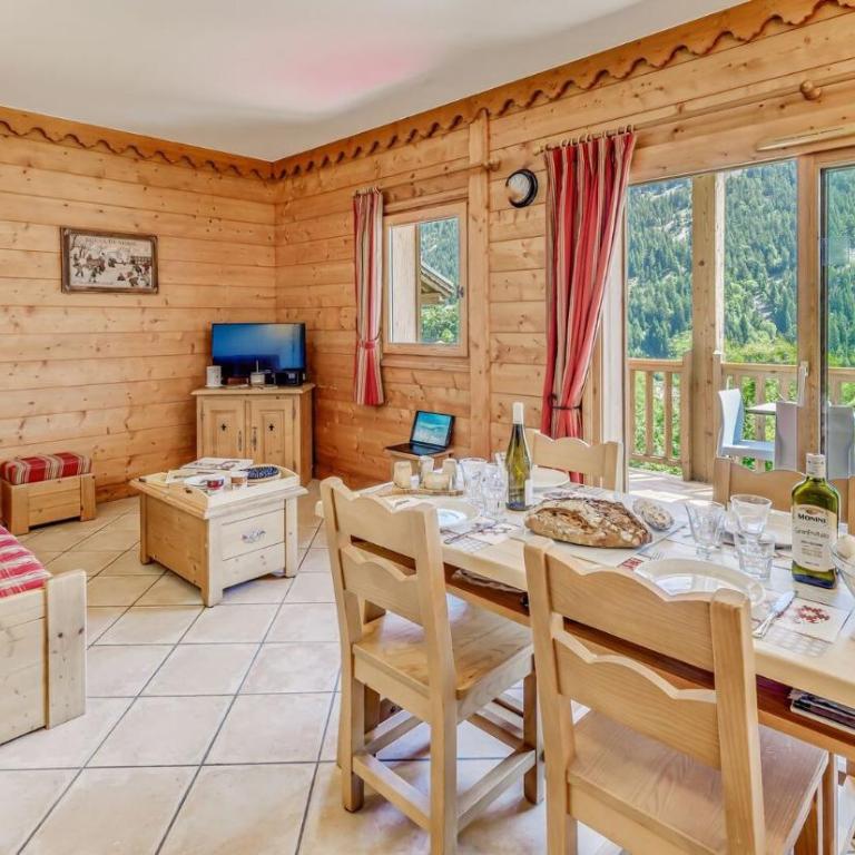 Résidence Les Alpages - 3 Pièces pour 6 Personnes MAE-9213 - Appartement - 2