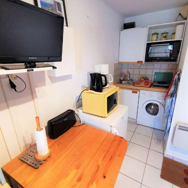 Résidence Le Carlton - 2 Pièces 4 couchages PORT LEUCATE. Réf: 2CAR_144A MAE-5104 - Appartement - 10