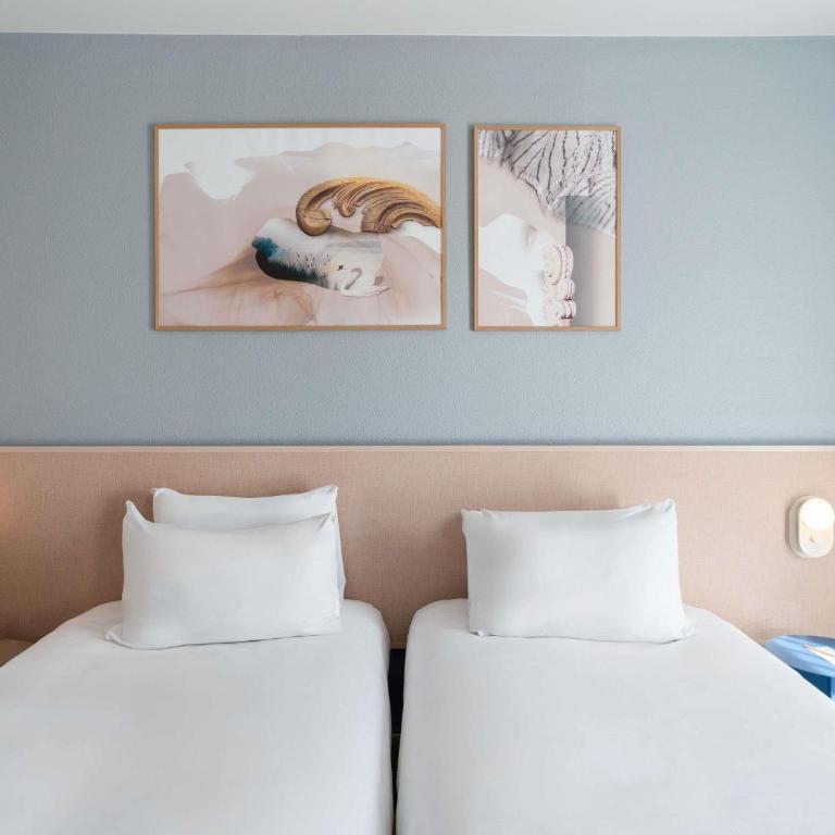Hotel Mercure Blois Centre - Chambre Familiale avec Lit Double et Canapé-Lit - 2