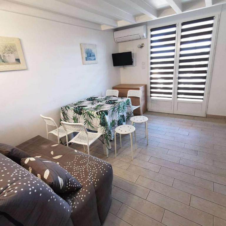 Résidence Grande Bleue - VILLA T1 CAB MEZZ 6 couchages PORT LEUCATE MAE-5274 - Maison de Vacances - 6