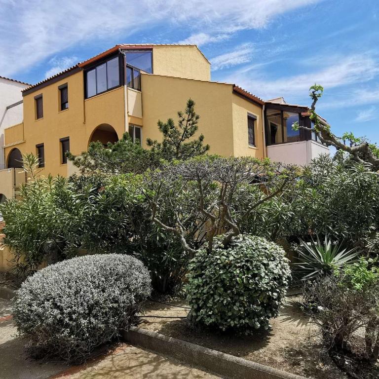 Résidence Maryland 1 Et 2 - 2 Pièces 4 couchages PORT LEUCATE. Réf: 1MRL_17C MAE-5734 - Appartement - 12