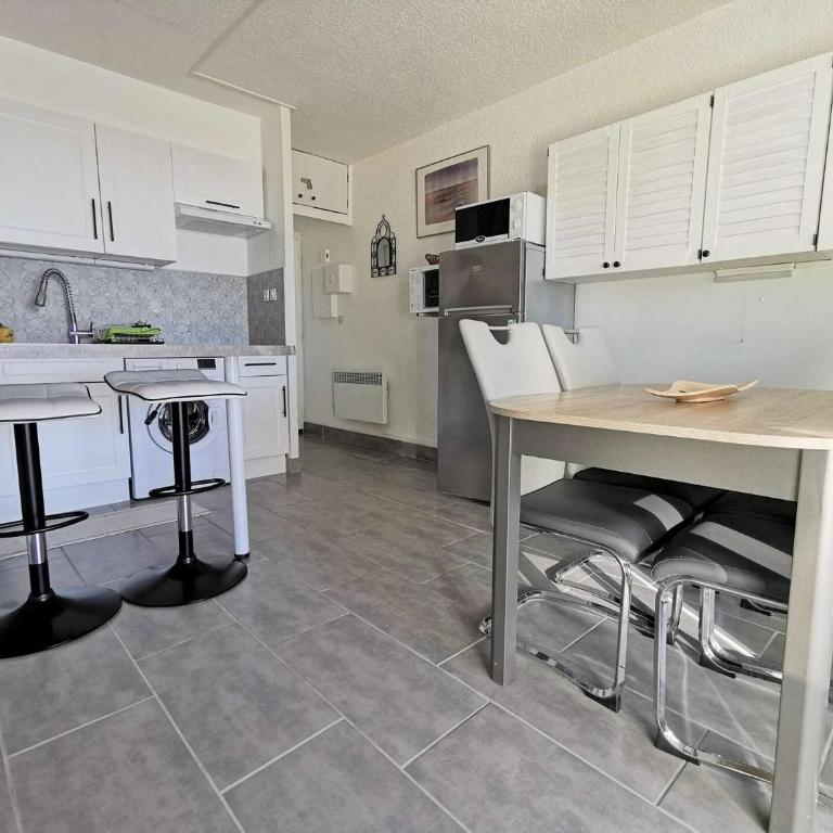 Résidence Les Cyclades - Appartement T2 avec deux loggias - 6 couchages PORT LEUCATE. Réf: 2CYC_12A MAE-5984 - Appartement - 13