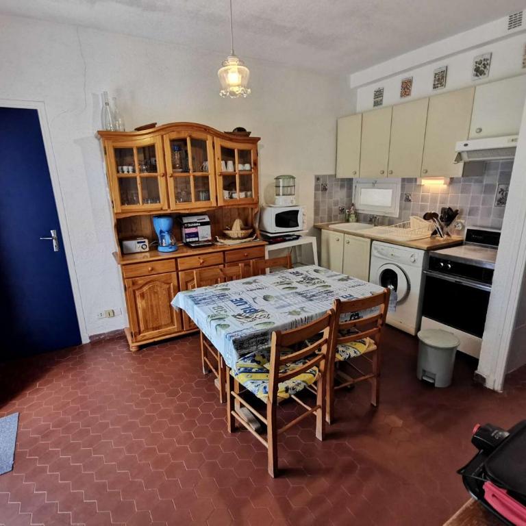 Résidence Les Zodiaques - Appartement 3 Pièces 5 couchages PORT LEUCATE. Réf: 1ZOD_C2 MAE-6094 - Appartement - 4
