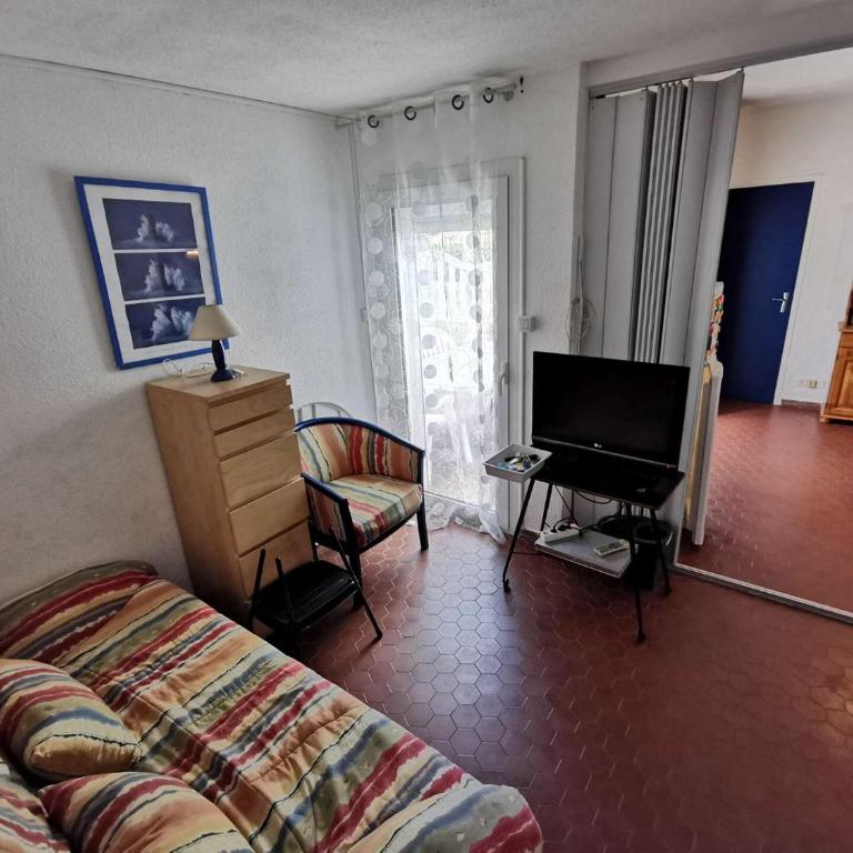 Résidence Les Zodiaques - Appartement 3 Pièces 5 couchages PORT LEUCATE. Réf: 1ZOD_C2 MAE-6094 - Appartement - 6