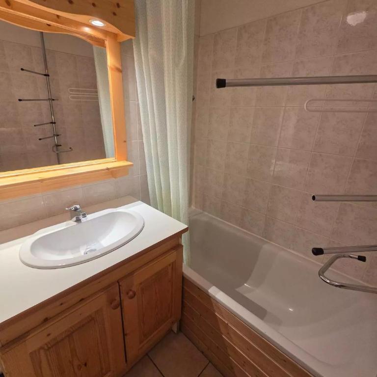 Résidence Les Essarts - Appartement 3 pièces - 6 personnes MAE-2053 - Appartement - 9