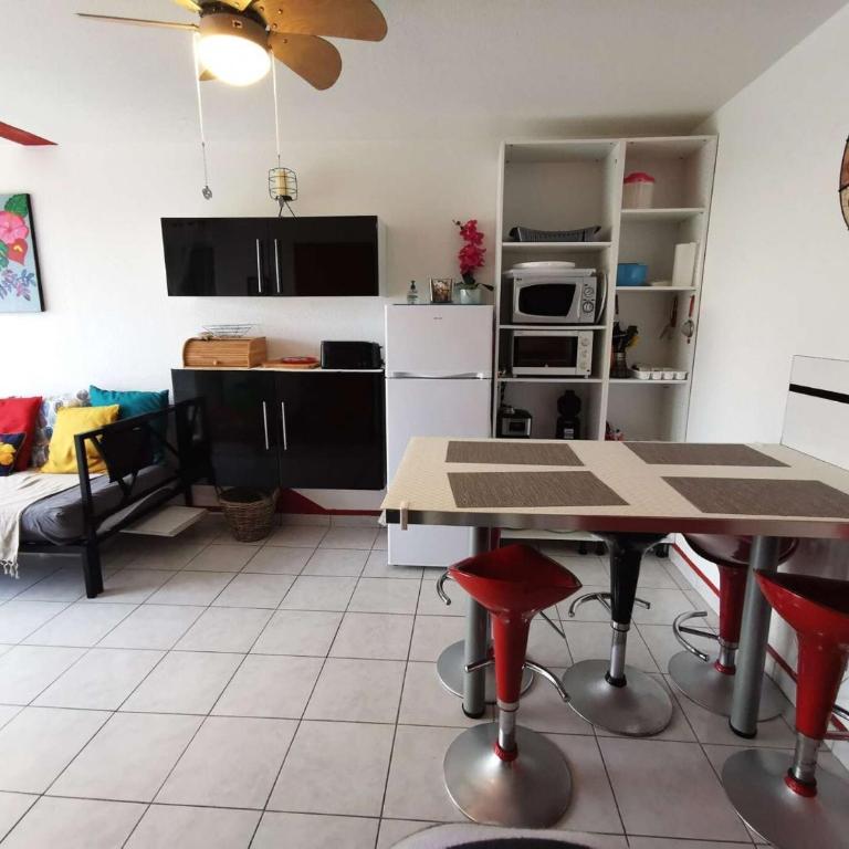 Résidence Copacabana - Coquet appartement deux pièces avec terrasse à Port Leucate. Réf: 1COP_101A MAE-6824 - Appartement - 5