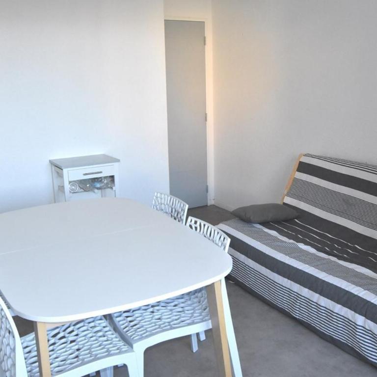 Résidence Portes De La Plage 2 - 2 pièces, 4 personnes, Port Leucate. Réf: 2PP2_97C MAE-7454 - Appartement - 4