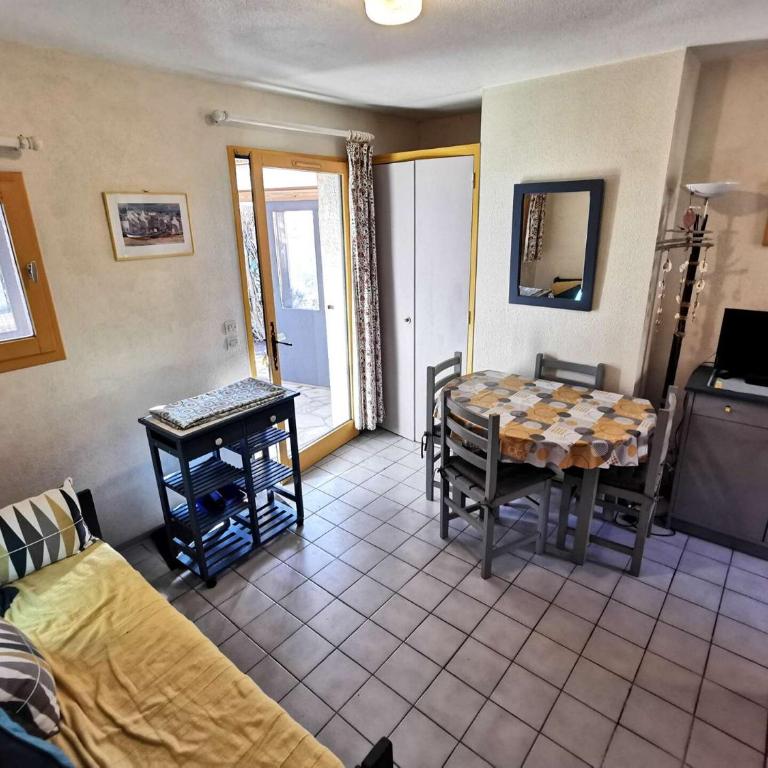 Résidence Ile Des Pecheurs - VILLA TROIS PIECES 6 couchages LE BARCARES MAE-3044 - Maison de Vacances - 9