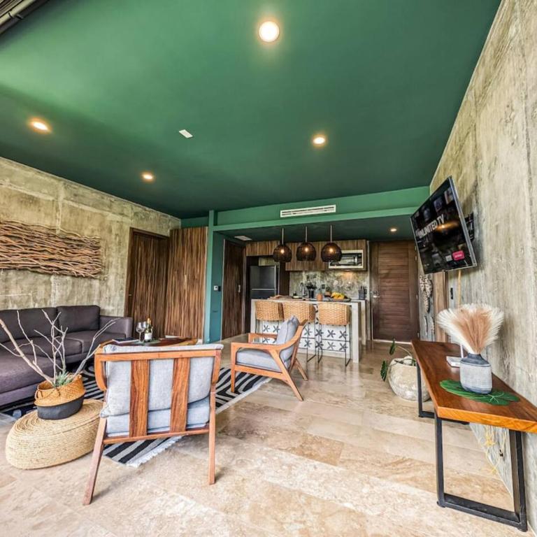 Nuju Rentals - Luxury Apartments with Pool Jacuzzi and Sauna - Two-Bedroom Apartment - 4