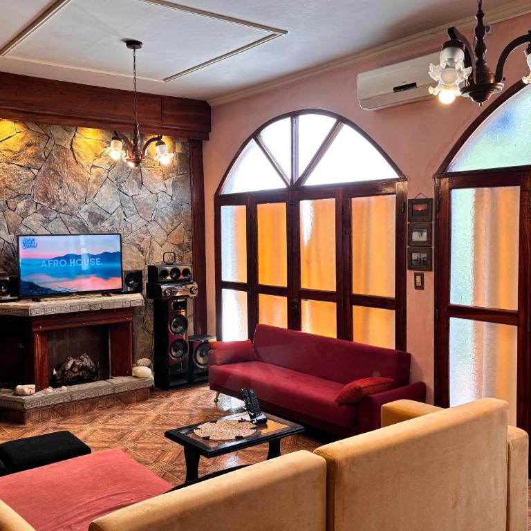 Casa de los Ángeles - Three-Bedroom House - 17