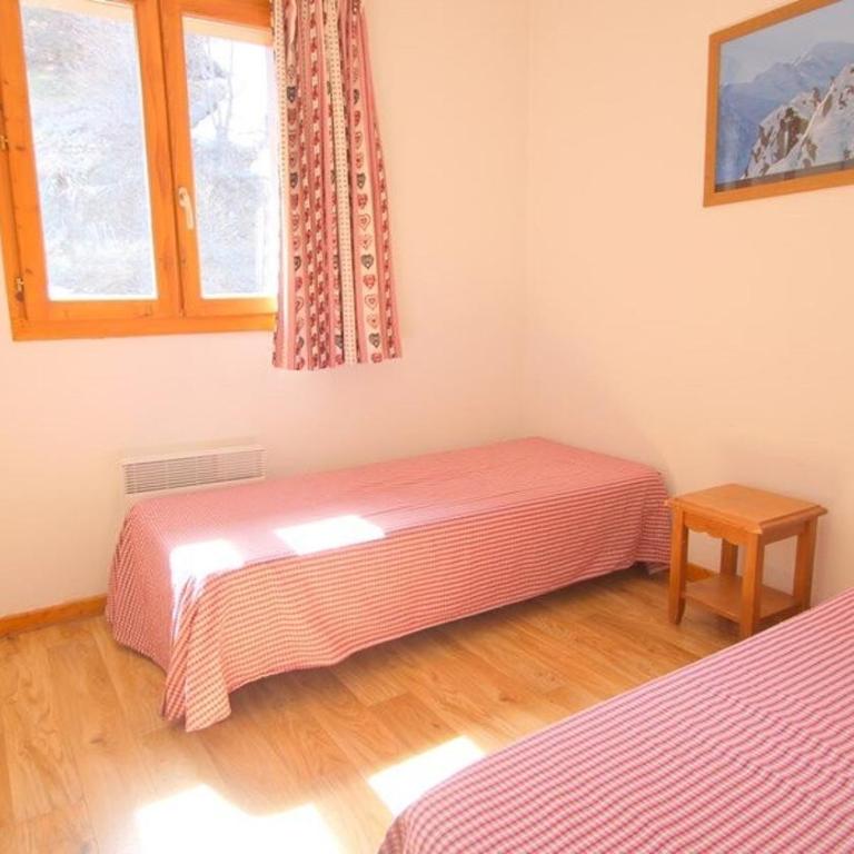 Résidence Parc Aux Etoiles - CH33PAE - CHALET TRIPLEX 4 CHAMBRE, TERRASSE ET BALCON MAE-2274 - Chalet - 9