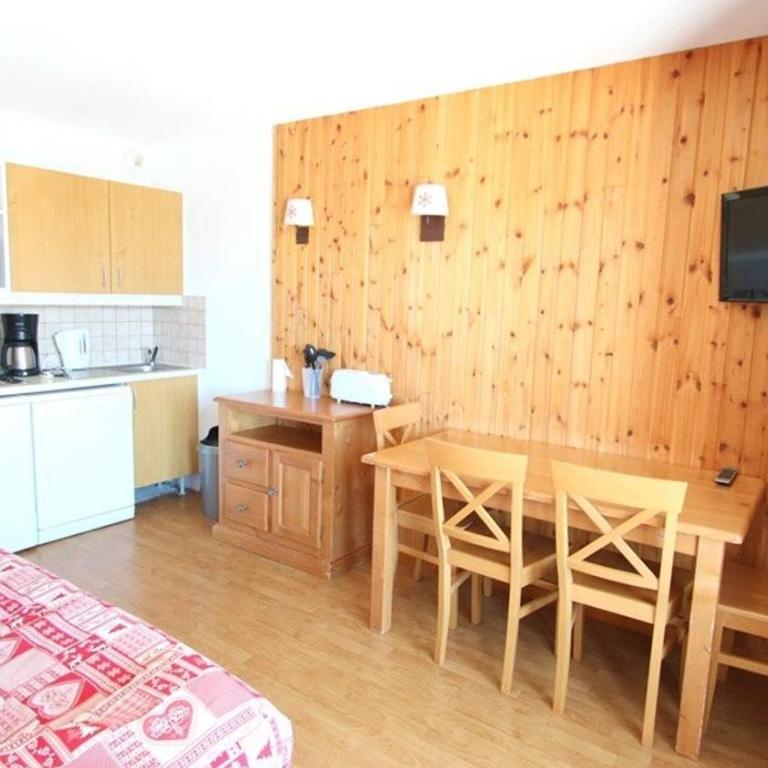 Résidence Parc Aux Etoiles - C302PAE - APPARTEMENT 2 CHAMBRES AVEC BALCON MAE-8834 - Appartamento - 5