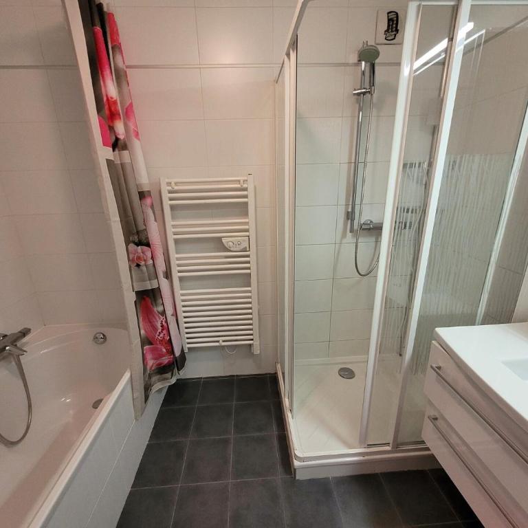 Résidence Lanslebourg Village - Appartement 3 pièces - 6 personnes MAE-7953 - Appartement - 5