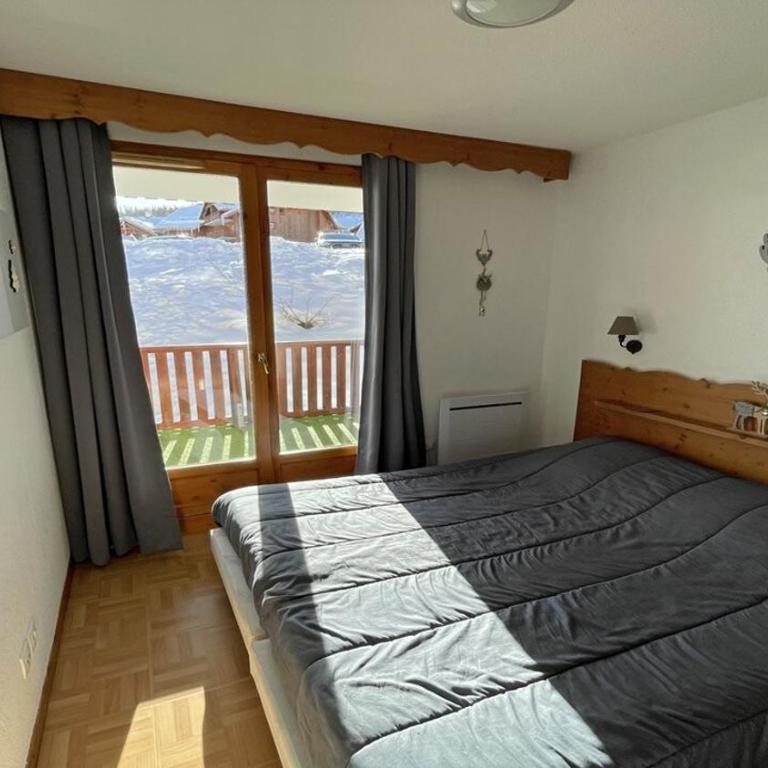 Résidence Parc Aux Etoiles - GEC2 - Appartement 2 chambres avec grand balcon MAE-9084 - Appartement - 6