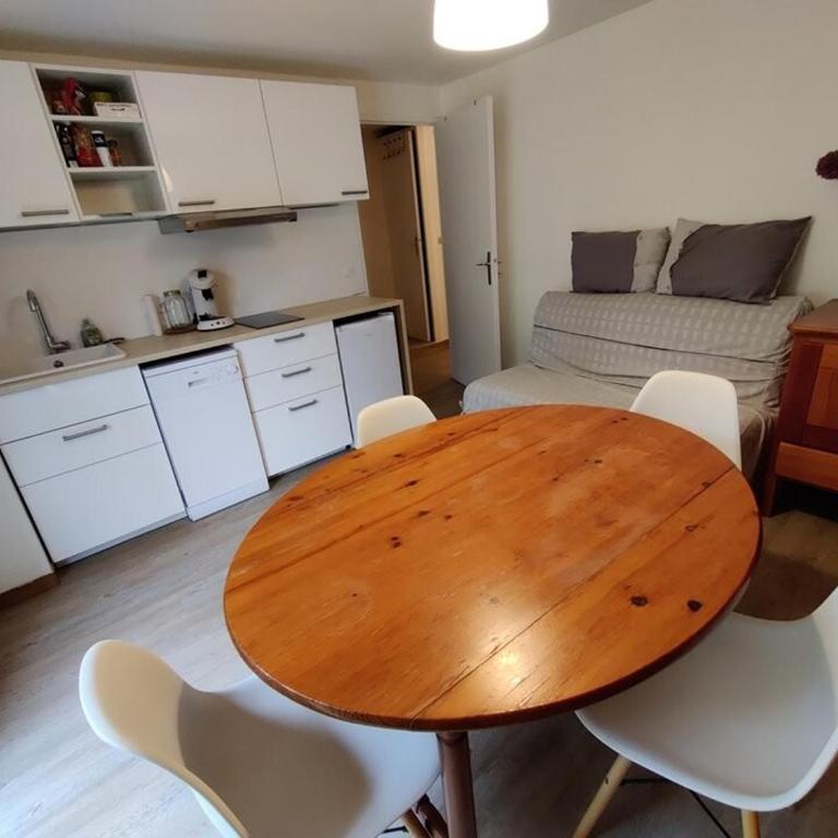 Le Chalet - CHALEUREUX APPARTEMENT AU PIED DES PISTES -6 PERS MAE-9174 - Appartement - 6