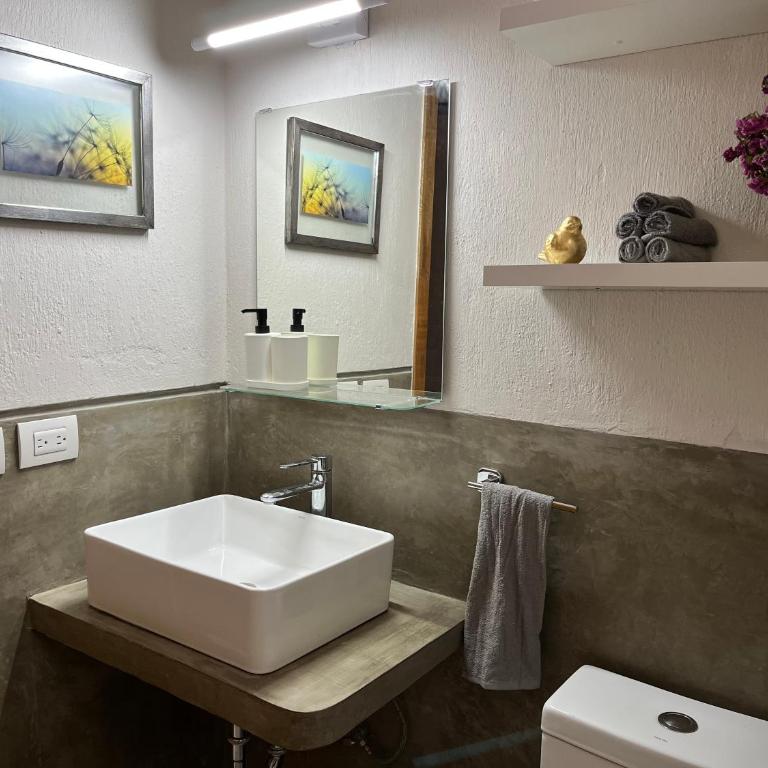 Casa La Paz Lofts & Suites - Apartamento Deluxe - 8