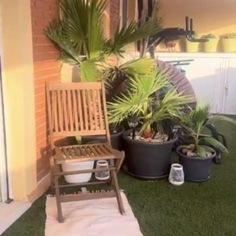 Ático con terraza, vistas al mar y piscina - Apartamento - 4