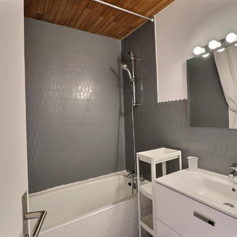 Résidence Erines - AGRÉABLE 2 PIECES + MEZZANINE EN ÉTAGE, BELLE VUE MAE-1713 - Appartement - 8