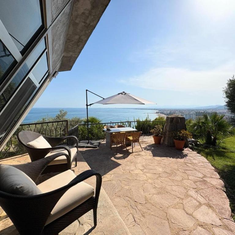 Boutique Benicassim retreat, panoramic sea views - Vacation Home - 1