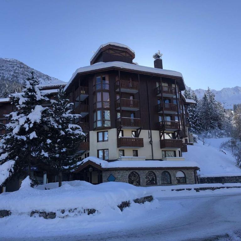 Résidence Cheval Blanc - Le Cheval Blanc E32 - Beau 3 pièces avec une vue magnifique MAE-5564 - Appartement - 9