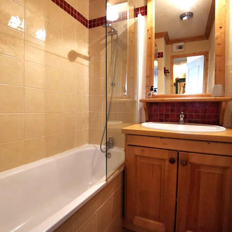 Résidence Valeriane - La Valériane 17 - Très beau 2 pièces avec grand balcon d'angle MAE-9974 - Appartement - 5