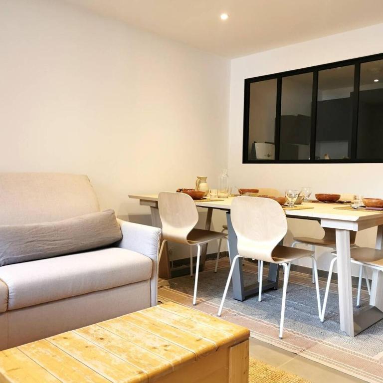 Résidence Cotes - Les Côtes 12 - 3 pièces entièrement rénové, proche du centre MAE-4604 - Appartement - 1