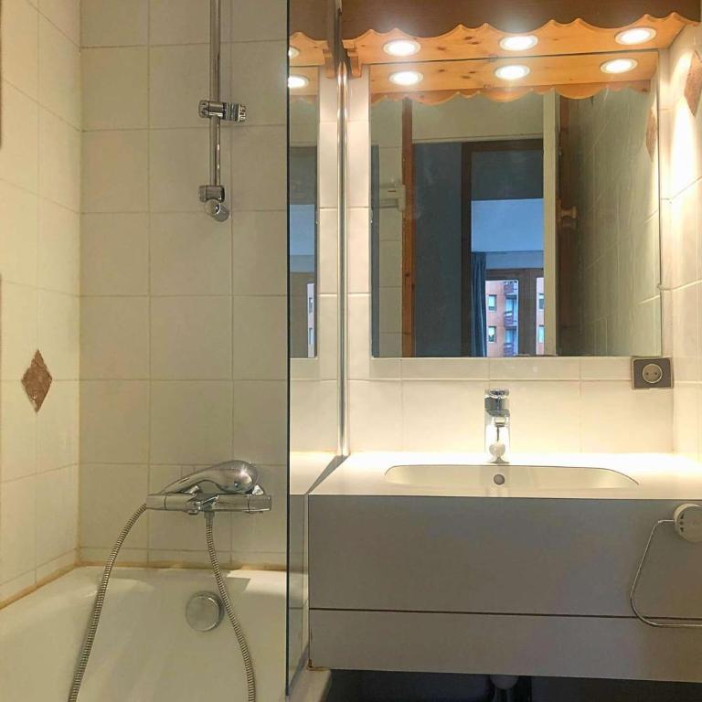 Résidence Prariond - Prariond 33 - Appartement 2 pièces 5 personnes , hameau Mottet MAE-6414 - Appartement - 8