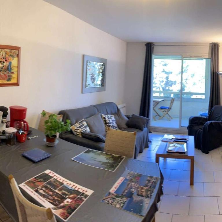 Résidence Olivier - APPARTEMENT FRONT DE MER DANS DOMAINE AVEC PISCINE MAE-8764 - Appartement - 3