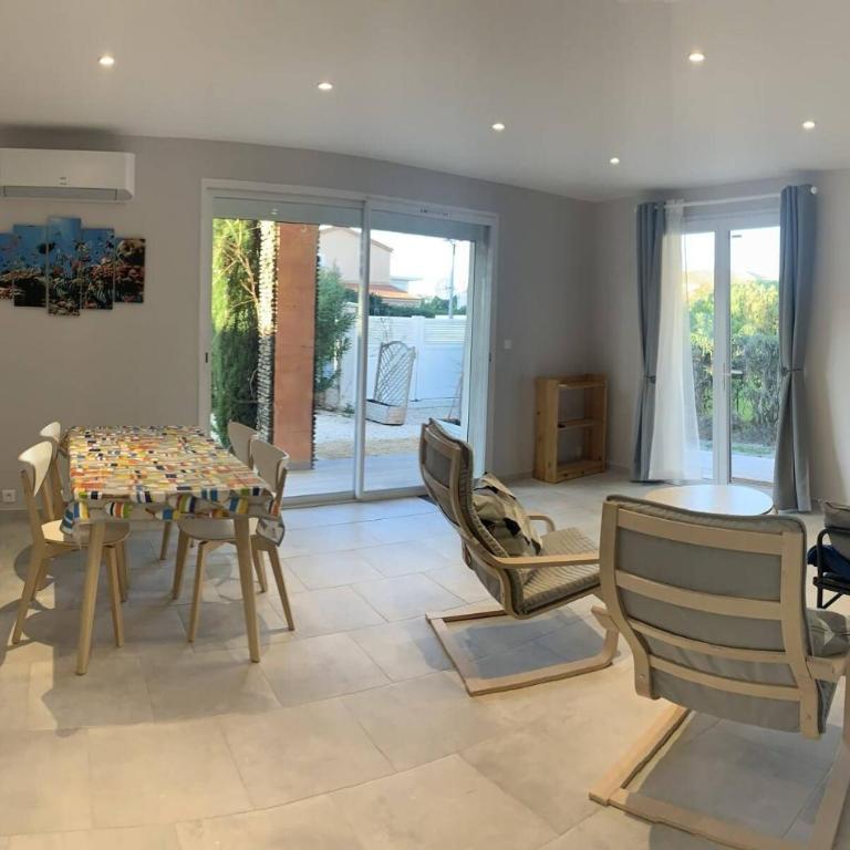 Résidence Mistral - Superbe T3 à Six Fours les Plages / 100m de la plage MAE-8854 - Appartement - 1