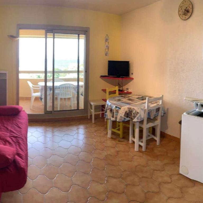 Résidence Marines D'aryana - Appartement front de mer avec tennis et piscine MAE-9174 - Studio - 2