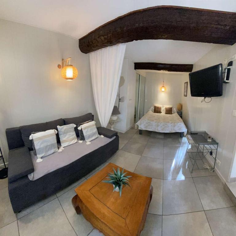 Résidence 665-bandol - Magnifique Rez de villa T1 bis à Bandol MAE-0974 - Maison de Vacances - 3