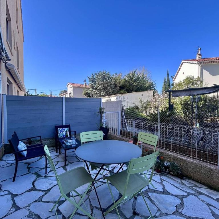 Résidence Marie Louise - Agréable appartement de 35m2 avec 4 couchages à Six Fours les Plages proche des plages MAE-9824 - Appartement - 1