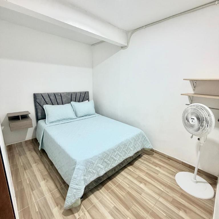 Alojamiento a 10 minutos del complejo acuático - Piscinas olímpicas de Ibagué - Apartamento de 3 dormitorios - 3