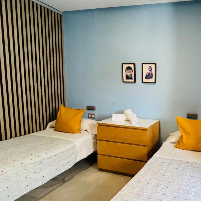 Hostal Baobab - Camera Doppia con Letti Singoli - 9