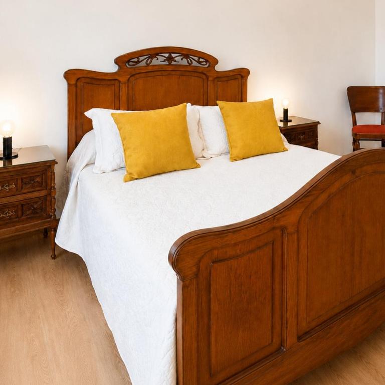 Casa para Familias con Pileta a 5 min del Centro - Four-Bedroom House - 6