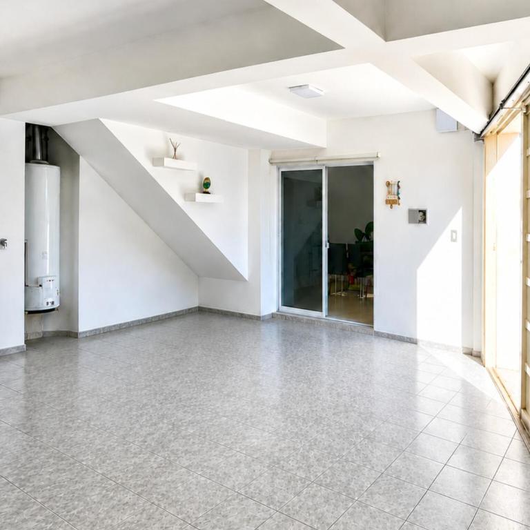 Casa para Familias con Pileta a 5 min del Centro - Four-Bedroom House - 13