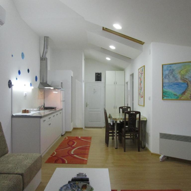 Beograd Admiral Apartments - Potkrovlje - 3