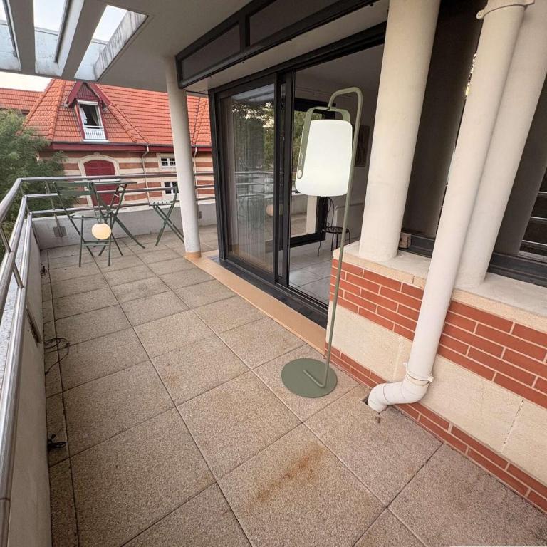Résidence Louisiane - Arcachon: T3 à deux pas de la plage avec spacieuse terrasse MAE-5221 - Appartement - 24