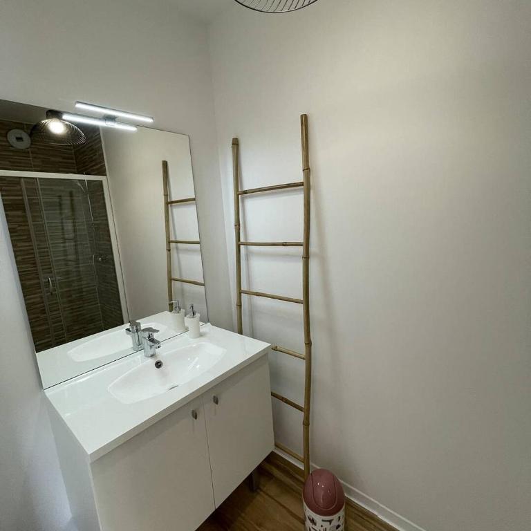 Résidence Les Embruns - Appartement neuf à proximité des commodités pour 6 personnes avec parking MAE-0961 - Appartement - 6