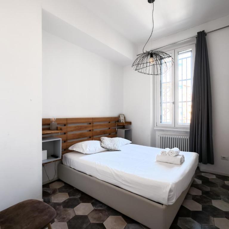 Navigli - Porta Genova Apartments - Apartment with Balcony - 2