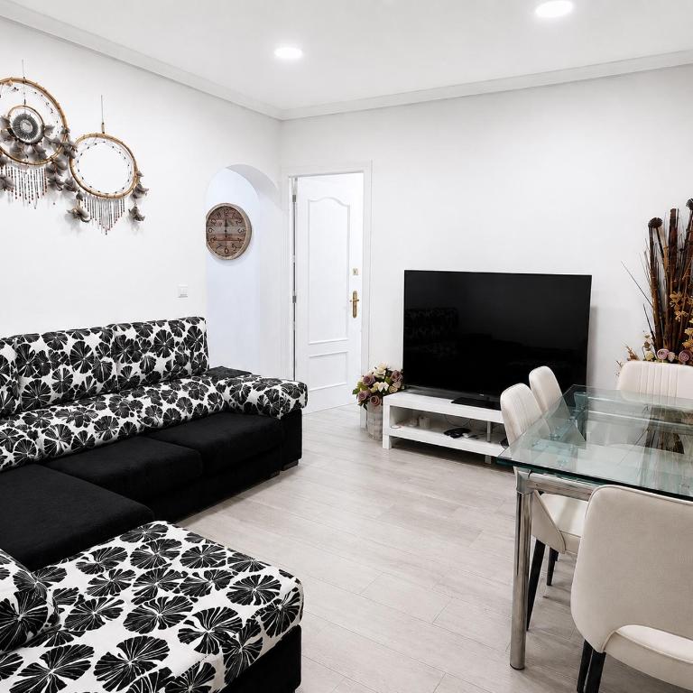 Apartamento renovado y tranquilo, 2 dormitorios bien comunicado con el centro de Madrid - Appartement 2 Pièces - 1