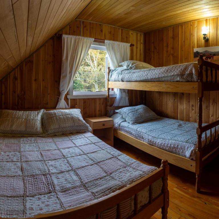 Casona Peumayen - Habitación Familiar con baño compartido - 2