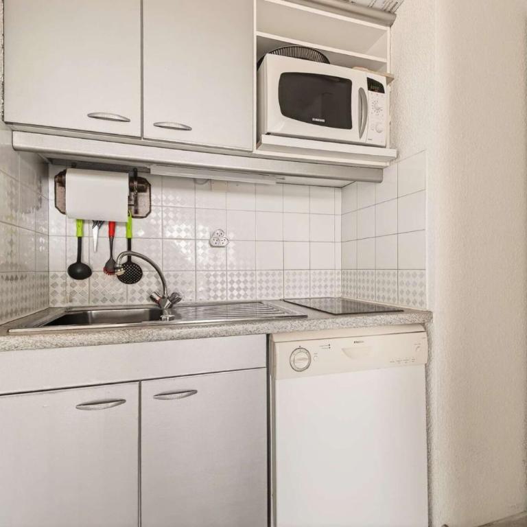 Résidence Les Terrasses Du Lac - T2 vue lac salonique au Grau du roi MAE-3203 - Apartment - 11