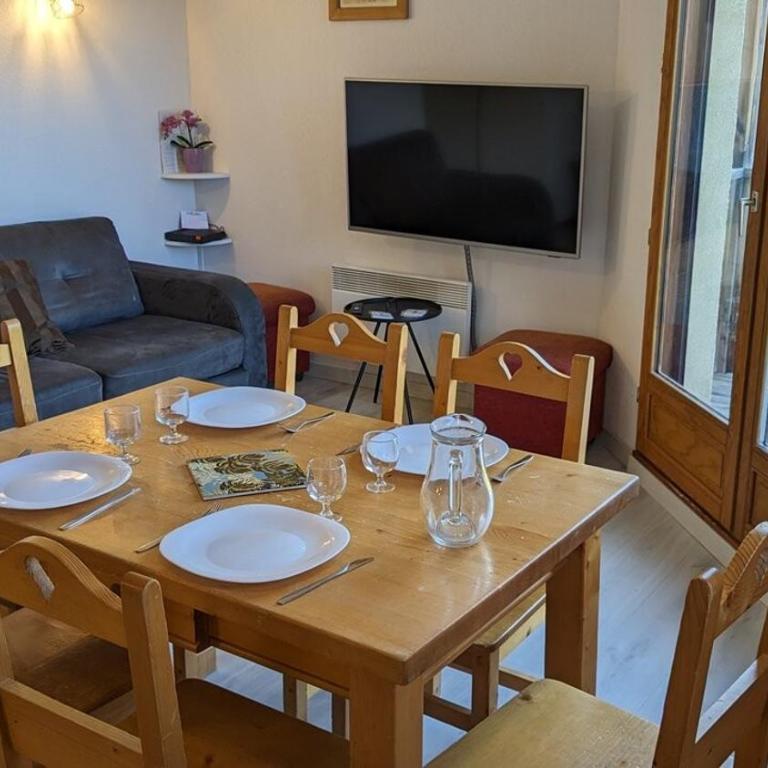 Résidence Balcons Du Soleil - Trois pièces 8 pers Balcons du soleil n° 401 avec WIFI ET Netflix MAE-7554 - Appartement - 1