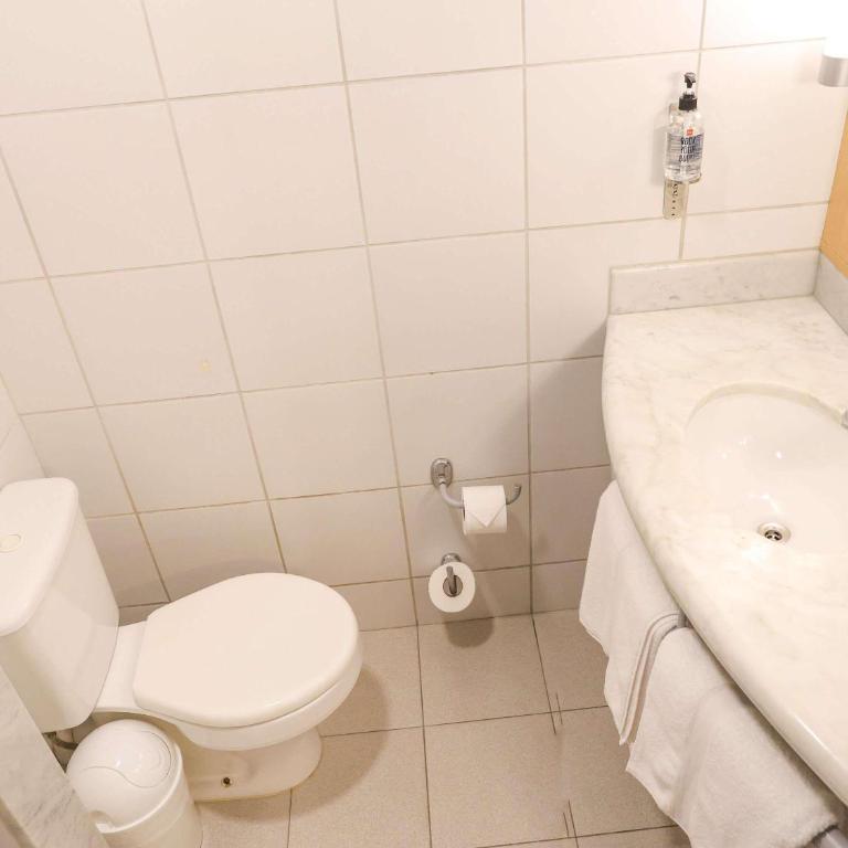 ibis Lima Larco Miraflores - Habitación Estándar - 1 cama doble y 1 individual - 2
