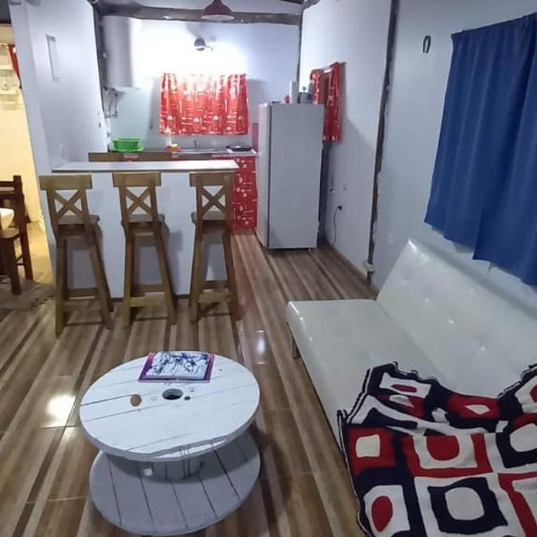 Los Alarez - Two-Bedroom House - 2