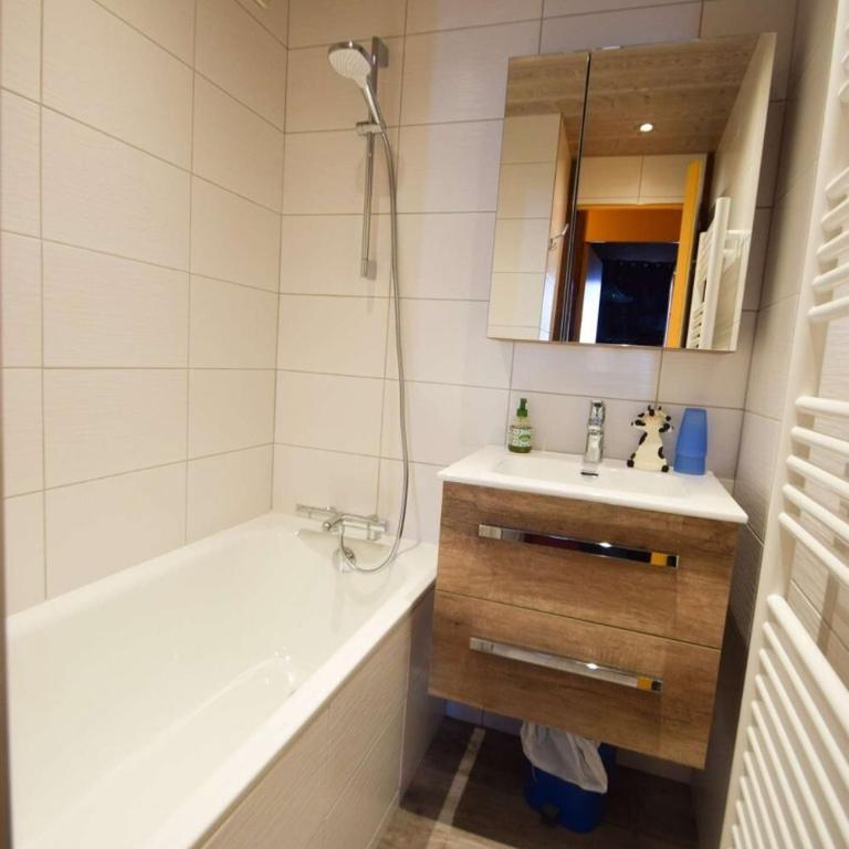 Résidence Les Hameaux I - 2 Pièces 5/6 Pers - LES HAMEAUX I - 419H1 - PLAGNE VILLAGES MAE-9064 - Appartement - 11