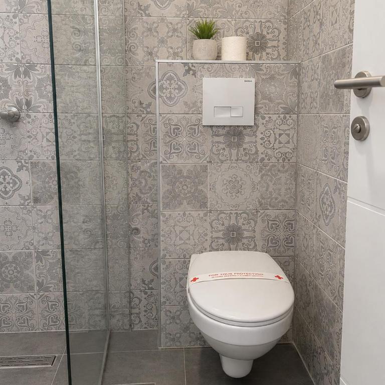 Nice 5 Apartments - Deluxe Double Room - 8