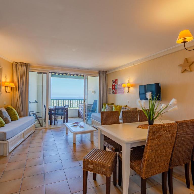 Les Appartements aux Restanques du Golfe de St Tropez - maeva Home - Appartement 6 personnes 2 chambres vue mer climatisé MAE-7163 - Appartement - 19