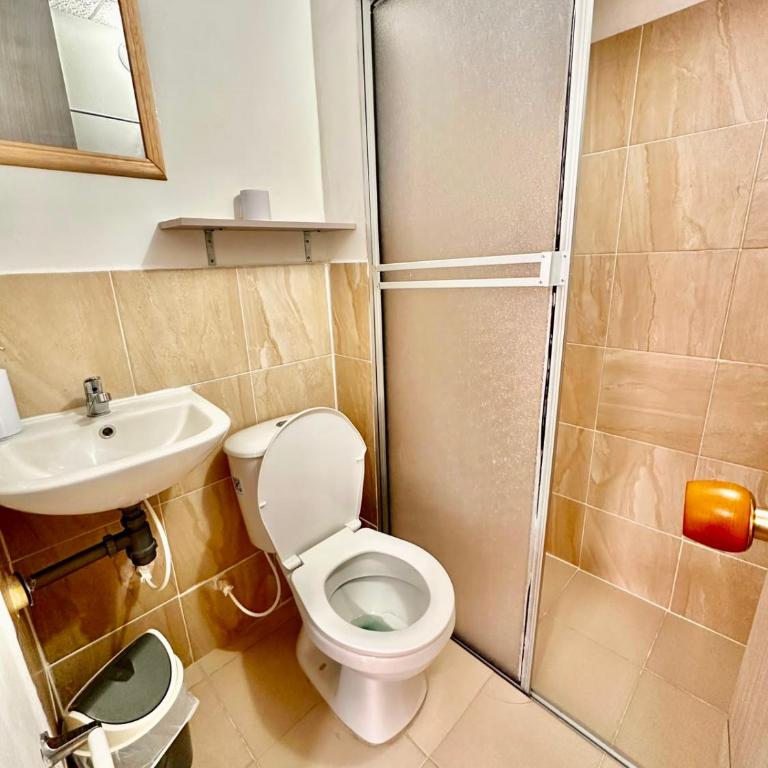 Hotel Batan-127 - Habitación Doble con baño privado - 33
